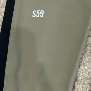Splits59 CLARE HIGH WAIST RIGOR 7/8 Leggings in lentil and Black New XS thumbnail 7