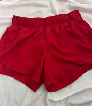 Red Athletic Shorts Size L thumbnail 1