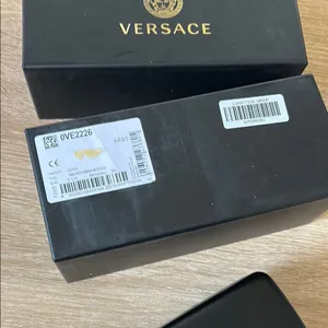 EMPTY Versace Black Sunglass Protective Case AND EMPTY box thumbnail 9