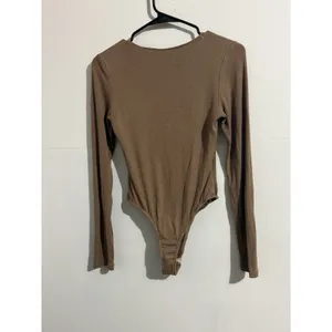 White Fox Ribbed High Neck Long Sleeve Bodysuit‎ in Tan Size Medium thumbnail 5