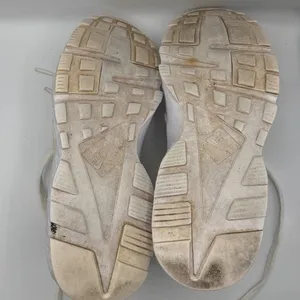 Nike Air Huarache Run‎ GS Women Size 7Y White Sneakers Streetwear Athleisure thumbnail 10