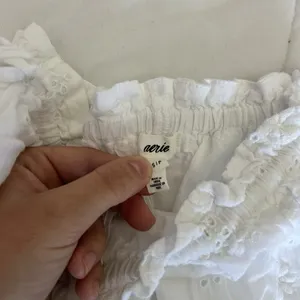 Aerie Womens Small White Side Tie Eyelet Mini Floral Skirt‎ Summer Beach Flowy thumbnail 3
