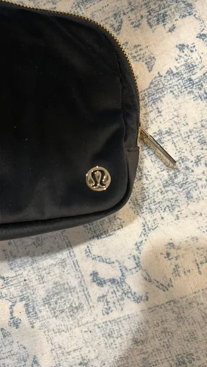 Lululemon Belt Bag thumbnail 6