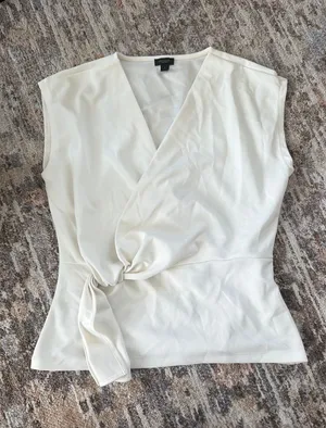 2 Ann Taylor work tops Multiple thumbnail 1