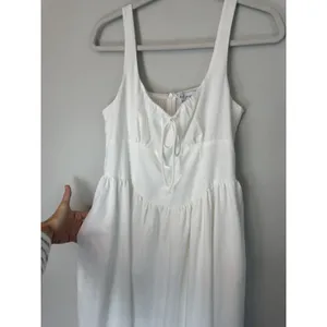 Petal & Pup Kinslee Midi Dress Linen White Sz L NEW $120 thumbnail 10
