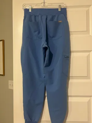 FIGS Scrub Pants thumbnail 2