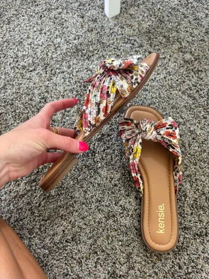 Kensie bow sandals  thumbnail 3