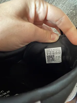 adidas Women's Sambae Sneakers thumbnail 8