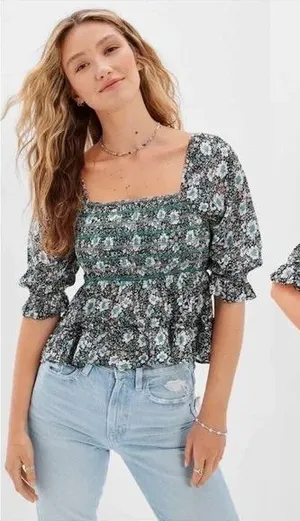 American Eagle Floral Smocked Peplum Top‎ Square Neck Puff Sleeve L thumbnail 1