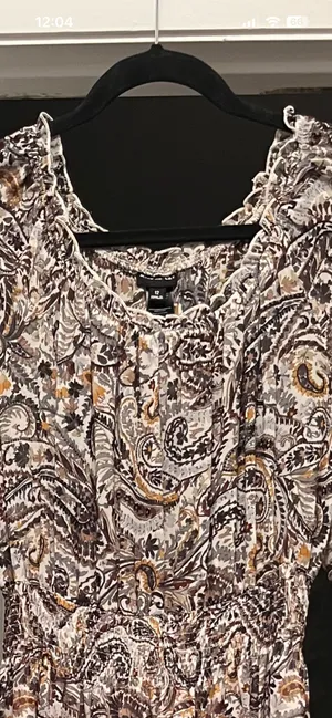 12 Kate and Lily Women’s Paisley Tiered Maxi Lightweight Formal Neutral Dress thumbnail 4