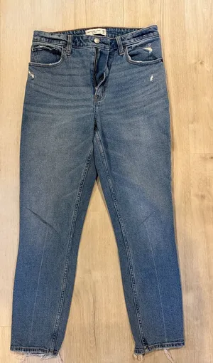 Abercrombie & Fitch Women's Medium Blue Boyfriend Jeans thumbnail 1