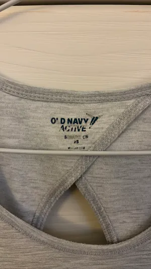 Old Navy Active Top thumbnail 2