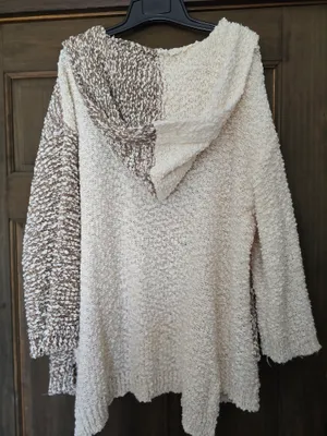 O POL Two-Tone Bouclé Open Cardigan in Cream & Brown Small thumbnail 4