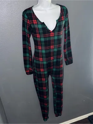 Shosho Women’s Checkered Gingham Red Long Sleeve Pajamas Medium thumbnail 3