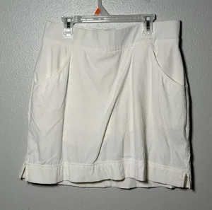 Columbia Women Omni-Shield Advanced Repellency Training White Skort size M‎ thumbnail 1