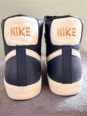 Nike Blazer Mid 77 Vintage Navy Blue White Yellow Script Sneakers W9 M7.5 thumbnail 4