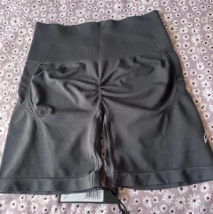 EFFORTLESS SEAMLESS SHORTS thumbnail 5