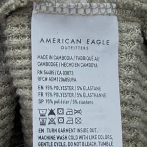 American Eagle Waffle Knit Thermal Green Camouflage V Neck Top Womens Medium thumbnail 9