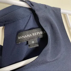 Banana‎ Republic curved hem laser cutout navy blue women’s semi formal dress thumbnail 5