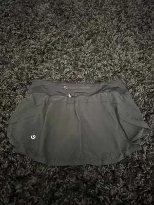 Lululemon Skirt thumbnail 2