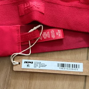 New Skims Bra XS thumbnail 2