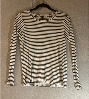 J.crew striped long sleeve t‎ black and white stripes XS thumbnail 1