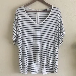 ✨4xHP✨Massimo Striped Zipper Back Tee✨ Black Size undefined thumbnail 2