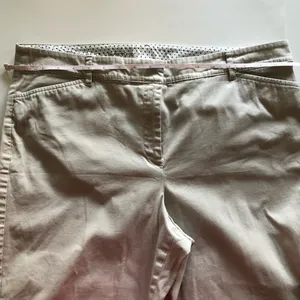 Talbots Sz 14 Perfect Crop Khaki Pants thumbnail 7