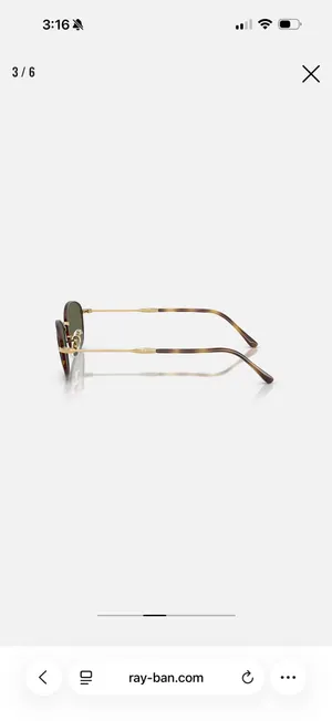 Ray-Ban Sunglasses thumbnail 3