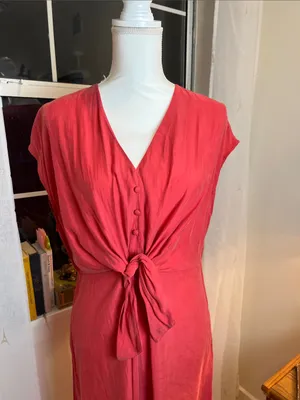 Mango Coral-Red Tie-Waist V-Neck Maxi Dress size 10. thumbnail 3