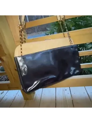 Authentic Chloé Lucy Two-Tone Leather Shoulder Bag Beige & Black Patent Leather thumbnail 4