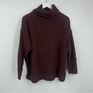 Aerie Maroon Turtleneck Sweater Size Small Boho Fall Cozy thumbnail 6