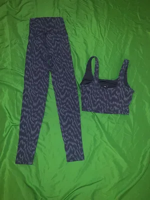 OFFLINE by aerie Blue Patterned Leggings & Crop Tank Set size Small thumbnail 2