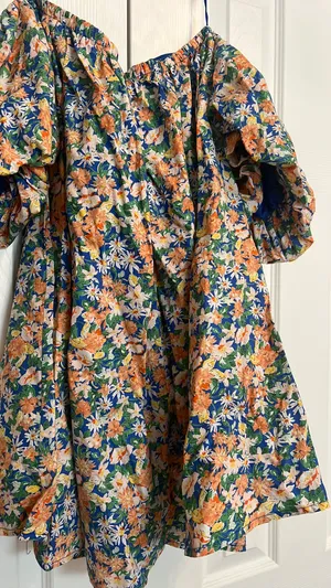 Boutique Floral Dress thumbnail 3