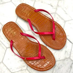IMAN Pink and Tan‎ Flip Flop Sandals Size 8.5 Casual thumbnail 2