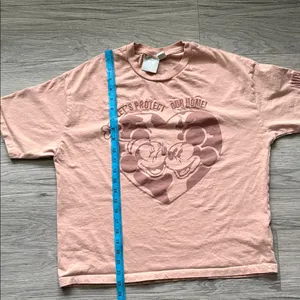 Disney Blush Mickey & Minnie Heart Tee Size Medium thumbnail 5