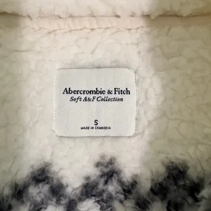 Abercrombie & Fitch Sherpa Fleece Quarter Zip Fair‎ Isle Pullover Cream Small thumbnail 8