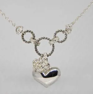 Avon Silver cluster of hearts Heart Pendant charm Necklace choker length thumbnail 1
