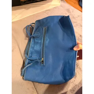 Dooney & Bourke Women Tote Blue Pebbled Leather Classic Front Pocket Handbag thumbnail 4