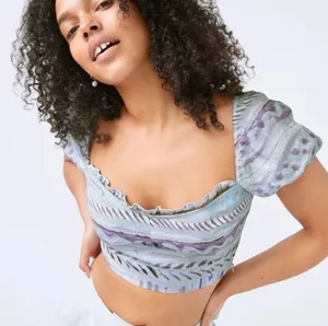 Aritzia Wilfred wander linen puff-sleeve crop top size small thumbnail 1