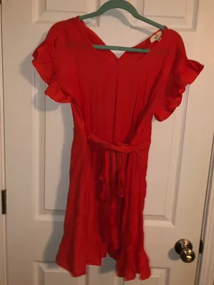 Red Dress thumbnail 3