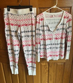Victoria’s Secret Fireside Two Piece Thermal Set Fair Isle Pajamas PJs Size L thumbnail 1