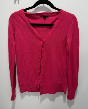Gap V-Neck Button Front Cardigan Size S Pink Lightweight Knit Sweater thumbnail 1