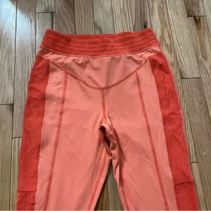 NWOT Free People Undercover Colorblock Leggings FP Movement- Size M thumbnail 9