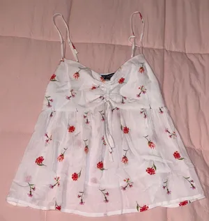 Floral Boutique Top thumbnail 1