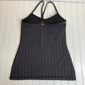 Lululemon Sz ? 6 Power Y Tank Luon Light thumbnail 4