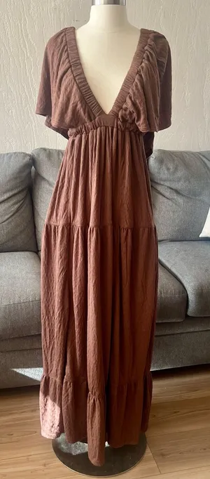 La La Maxi Dress thumbnail 1
