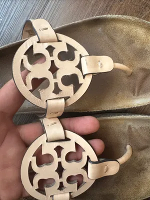 Tory Burch Pale Pink Leather Logo Thong Sandals thumbnail 12