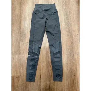 ALO Yoga Moto High Waist Leggings XS‎ Gray Athletic Workout Gym Activewear thumbnail 2