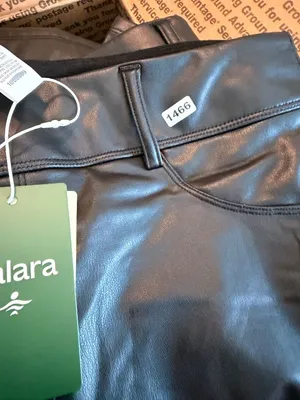 Halara NWT Black Faux Leather Full-Length Pants XL thumbnail 4